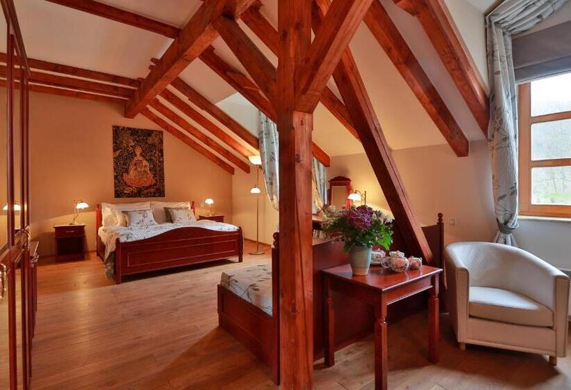 Номер Executive, Romantic Hotel Mlýn Karlstejn