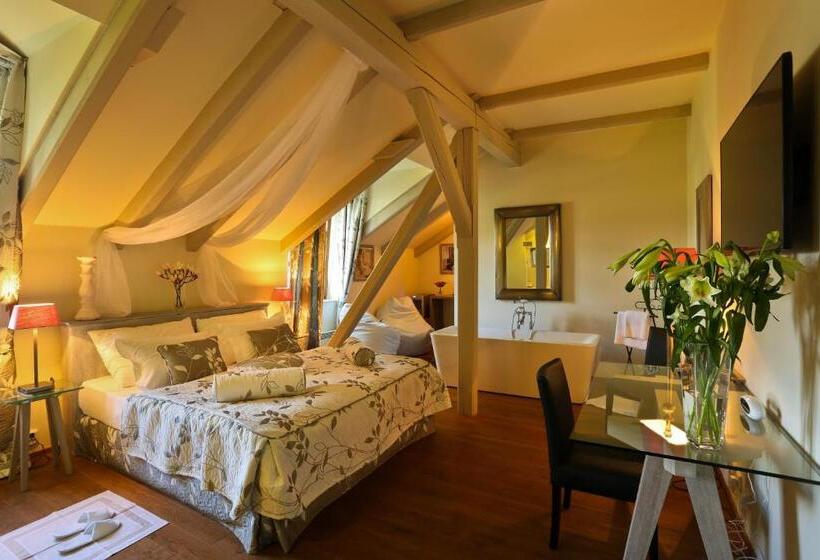 غرفة سوبيريور, Romantic Hotel Mlýn Karlstejn