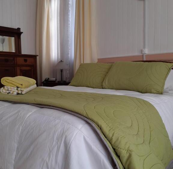 StandaardKamer, Hospedaje Mery