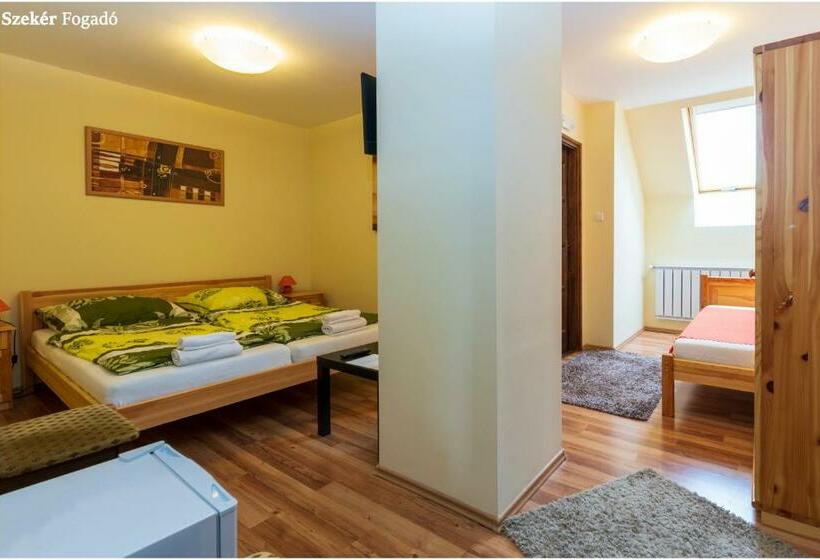 חדר סטנדרט, Szekér Fogadó