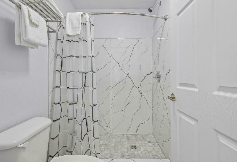 חדר סטנדרט עם מיטת קינג, Franklin Inn