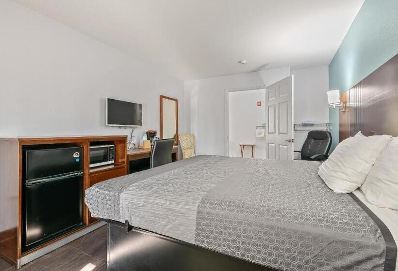 חדר סטנדרט, מיטת קינג, מותאם לאדם עם מוגבלויות, Franklin Inn