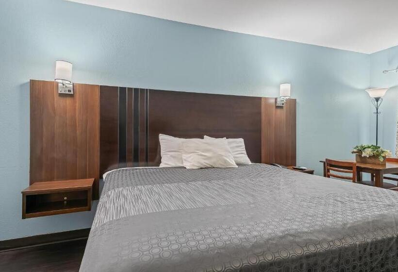 חדר סטנדרט, מיטת קינג, מותאם לאדם עם מוגבלויות, Franklin Inn