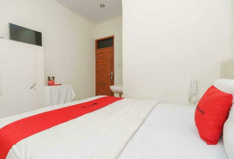 חדר סטנדרט, Reddoorz @ Haraito Tarutung