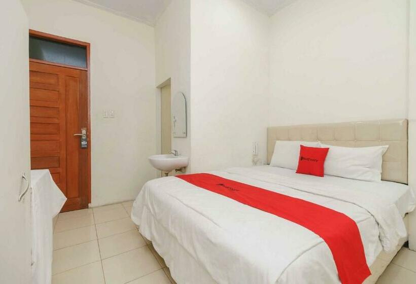 חדר סטנדרט, Reddoorz @ Haraito Tarutung