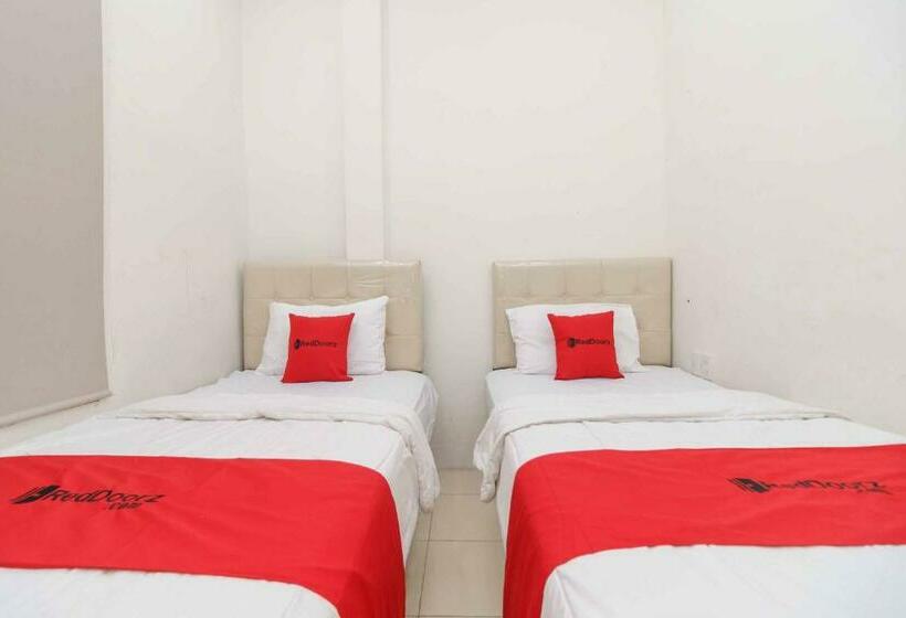 חדר סטנדרט, Reddoorz @ Haraito Tarutung