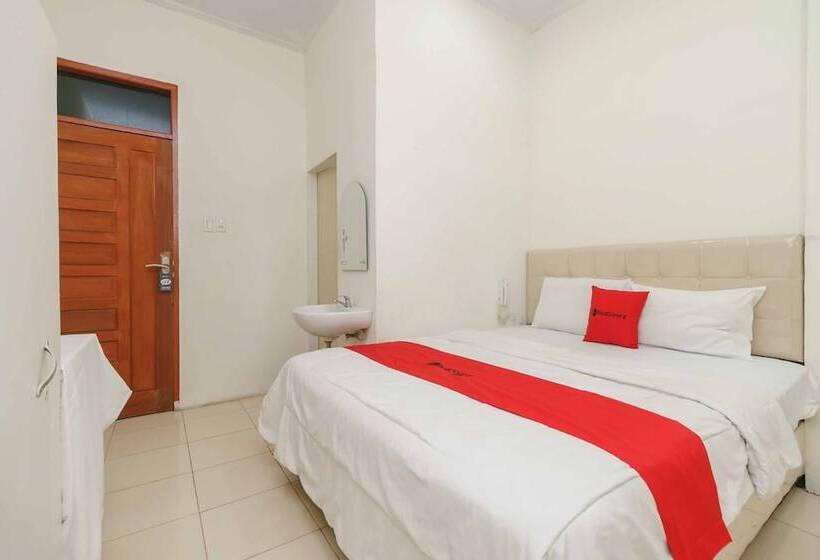 חדר סטנדרט, Reddoorz @ Haraito Tarutung