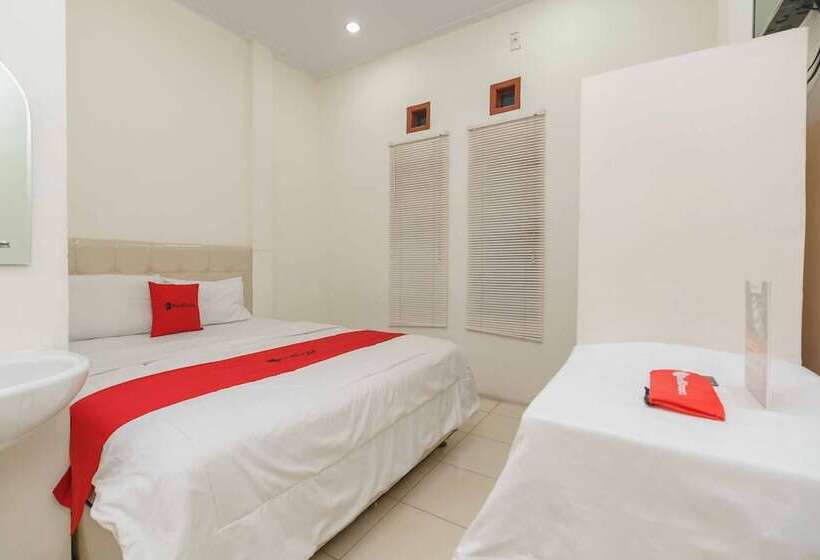 חדר סטנדרט, Reddoorz @ Haraito Tarutung