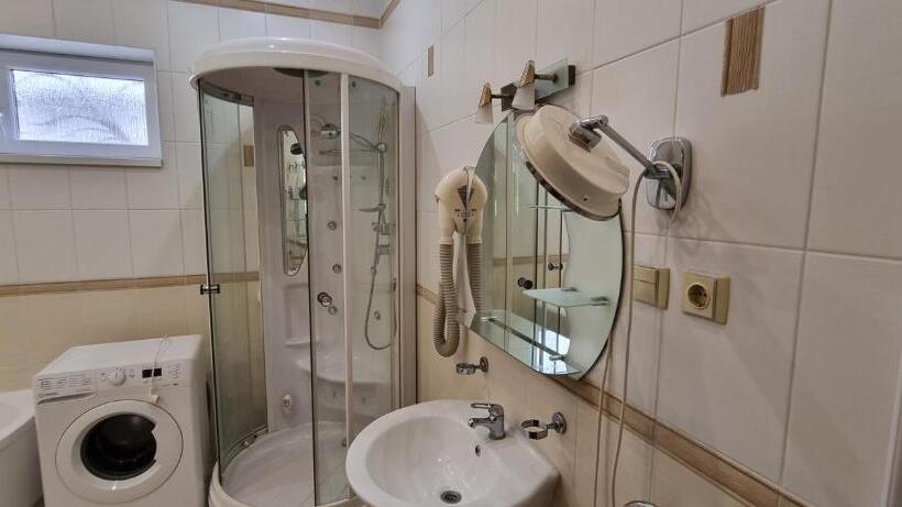 ویلای 1 خوابه, Villa Vera