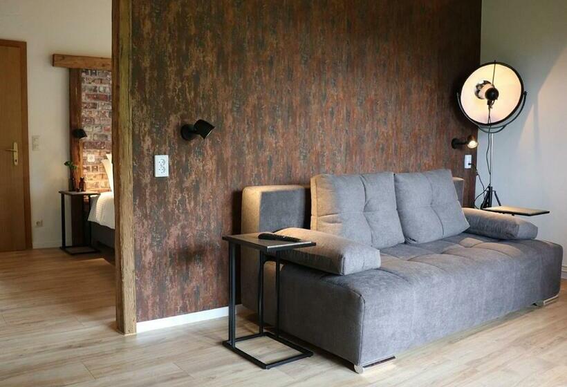 Семейный Номер, Pension Leano