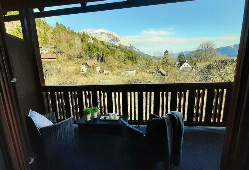 Семейный Номер, Pension Leano