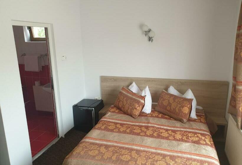 基本间, Pensiunea Ama