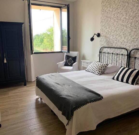 חדר סטנדרט נוף לגינה, Domaine De Sévanes