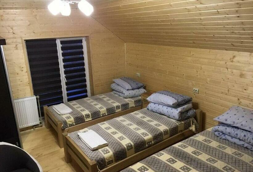 트리플 클래식 룸, Lisnyi