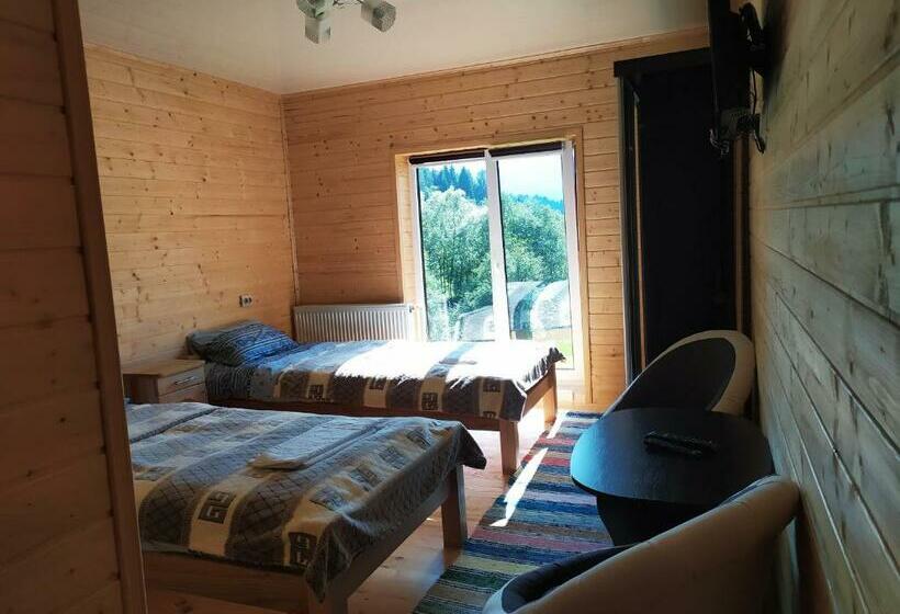 스탠다드 룸, Lisnyi