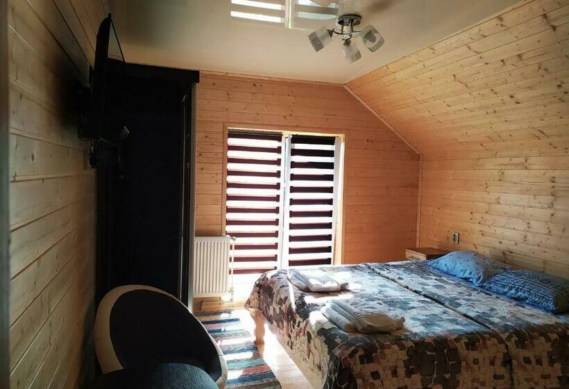 스탠다드 룸, Lisnyi