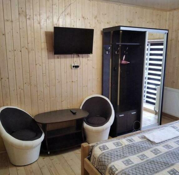 스탠다드 룸, Lisnyi