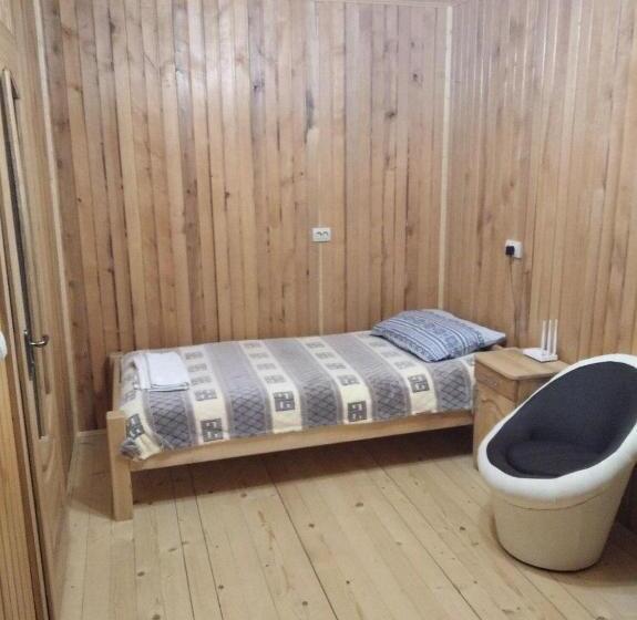 Четырехместный Номер Классик, Lisnyi