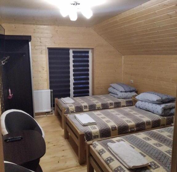 트리플 클래식 룸, Lisnyi