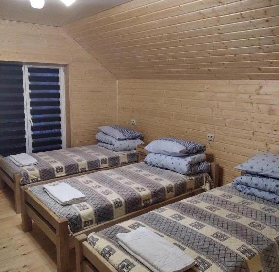 트리플 클래식 룸, Lisnyi