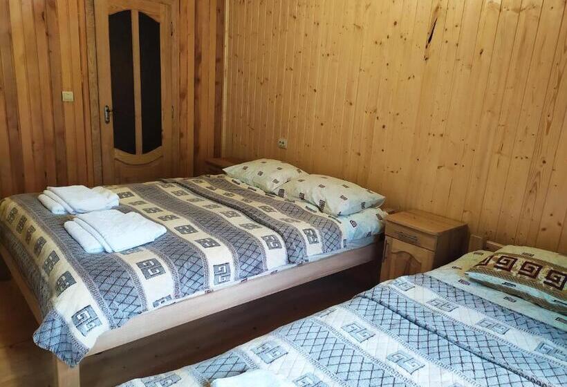Номер Стандарт Трехместный, Lisnyi