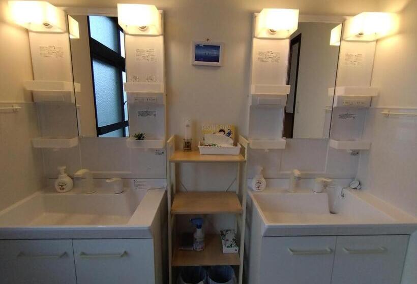 חדר אקונומי, Guesthome Machiya Koza