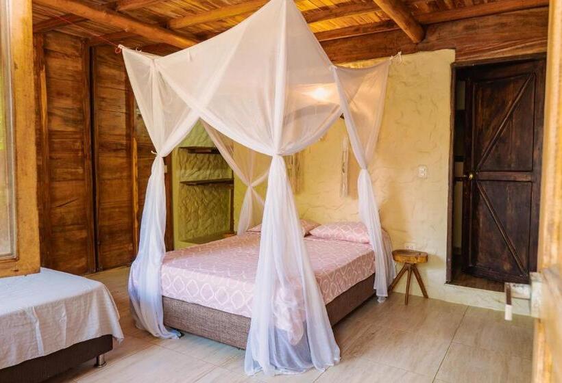 غرفة قياسية رباعية, Paraíso Natural Eco