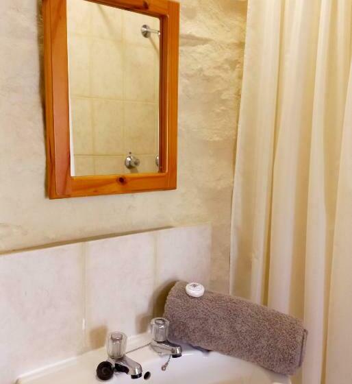 חדר אקונומי, Brentwood Lodge