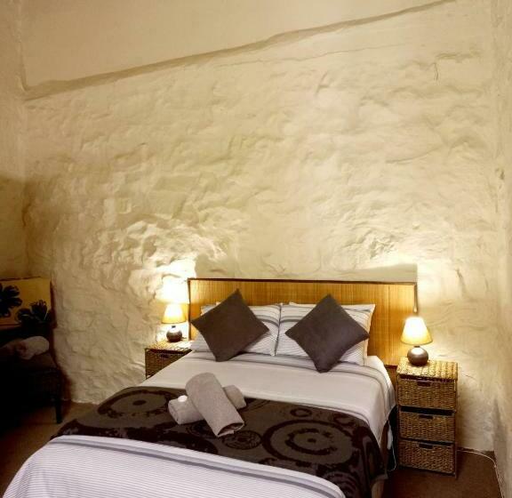 חדר אקונומי, Brentwood Lodge