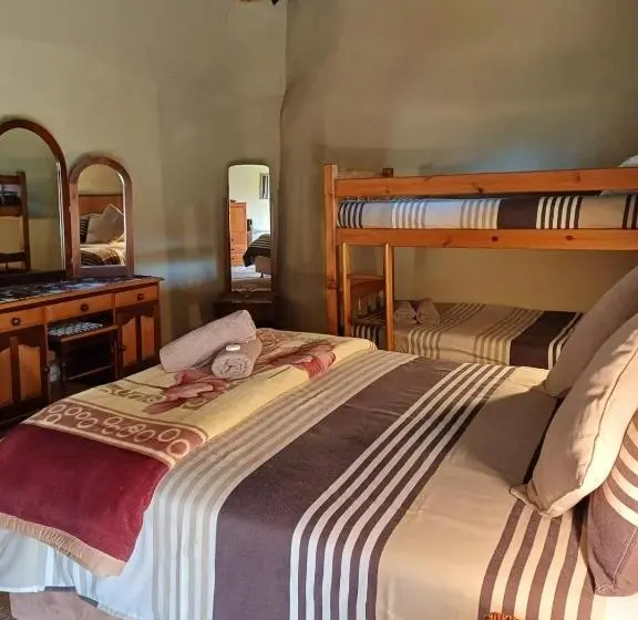 ファミリールーム, Brentwood Lodge
