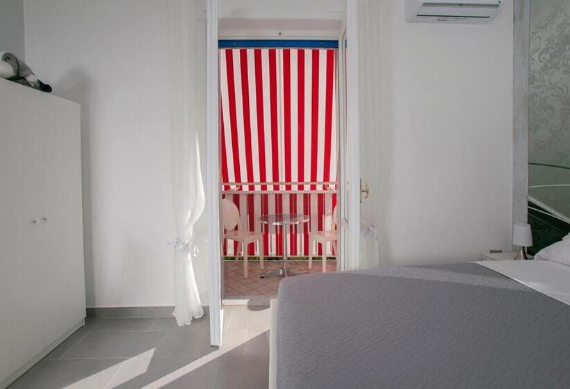 Семейный Номер, Enjoy Vida