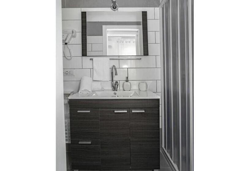 Кровать в Общей Комнате, Enjoy Vida