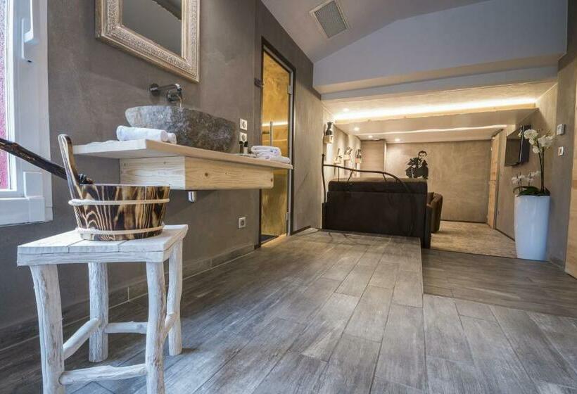 جناح, Auberge Au Boeuf