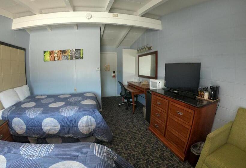 غرفة قياسية مطلّة علي النهر, Copper Lantern Motor Lodge