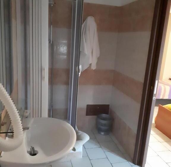 スタンダード4人部屋, Lo Scoiattolo