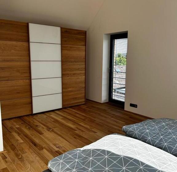 וילה בת 3 חדרי שינה, Palace Resort Jíloviště