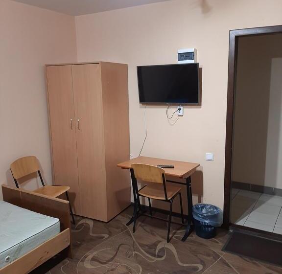 经济房, Pivdennyi