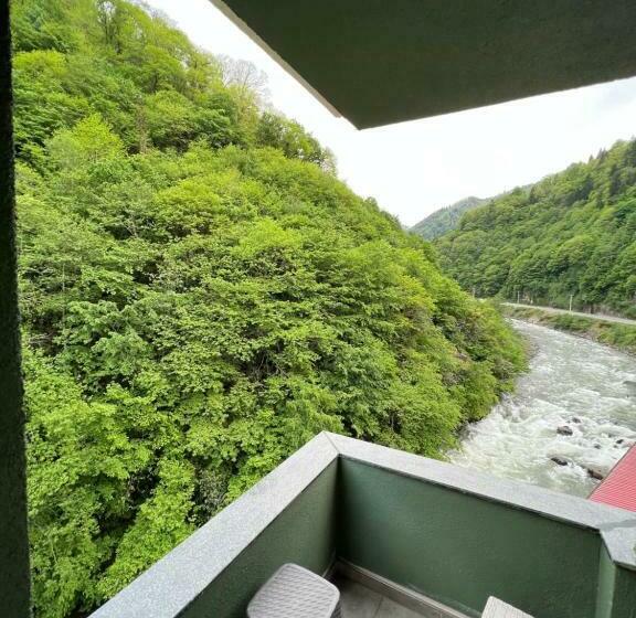 Трехместный Номер Deluxe, Pordani̇s