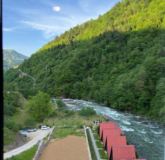 Номер Deluxe с Балконом, Pordani̇s