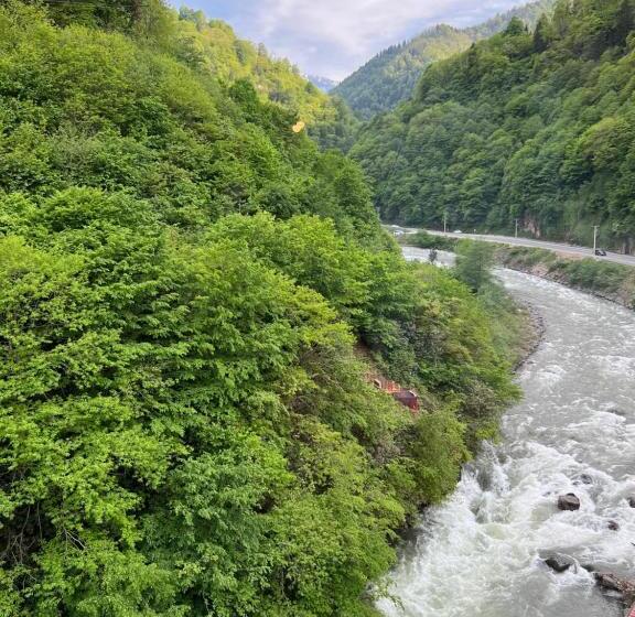 Люкс Повышенной Комфортности, Pordani̇s