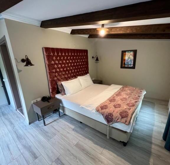 Люкс Повышенной Комфортности, Pordani̇s