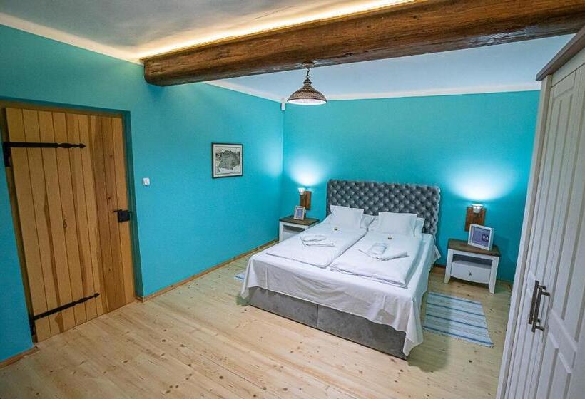 디럭스 스위트, Provence Birtok