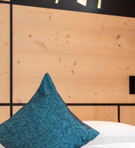 חדר בסיסי, Rösslwirt