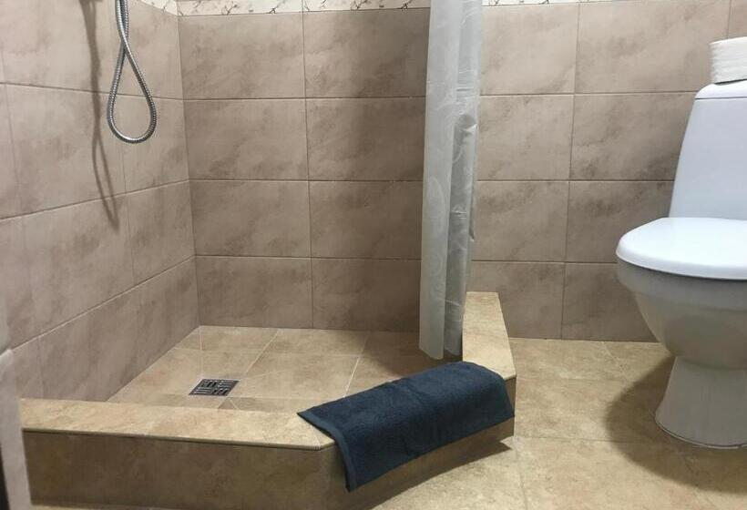 استودیوی استاندارد, Villa Galicia