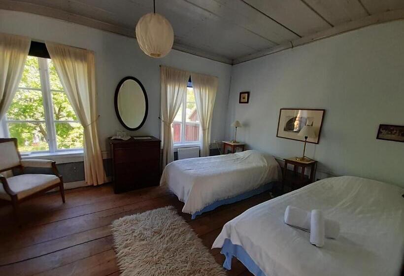 Номер Стандарт Совместная Ванная, Frägsta Hälsingegård B&b