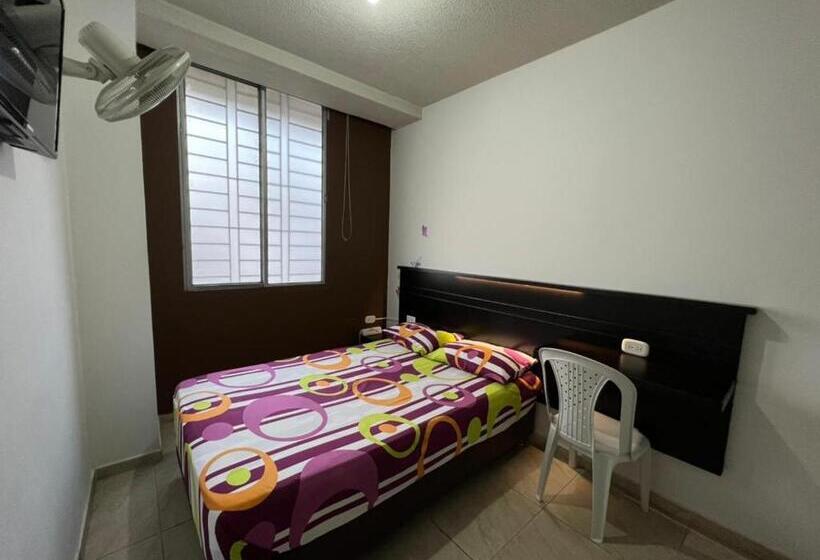 חדר סטנדרט יחיד, Marialu