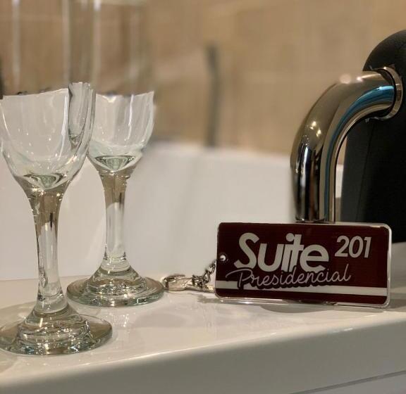 סוויטה נשיאותית, Marialu