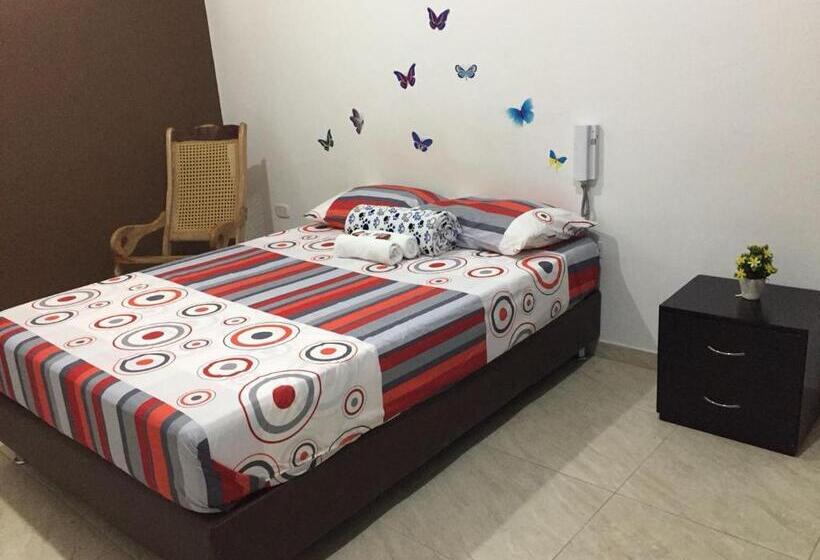 חדר סטנדרט, Marialu