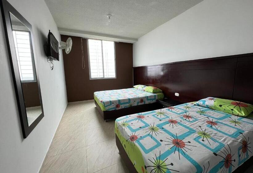 חדר משפחתי, Marialu