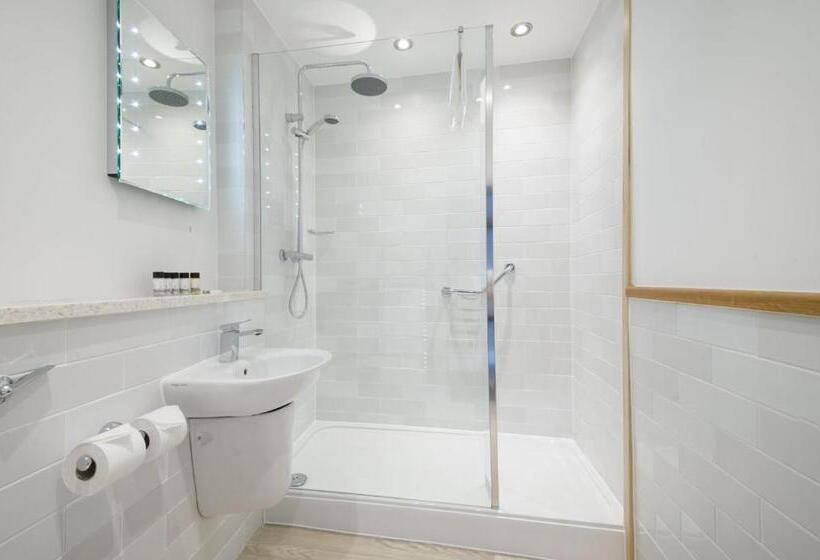 家庭间, The King S Head By Innkeeper S Collection